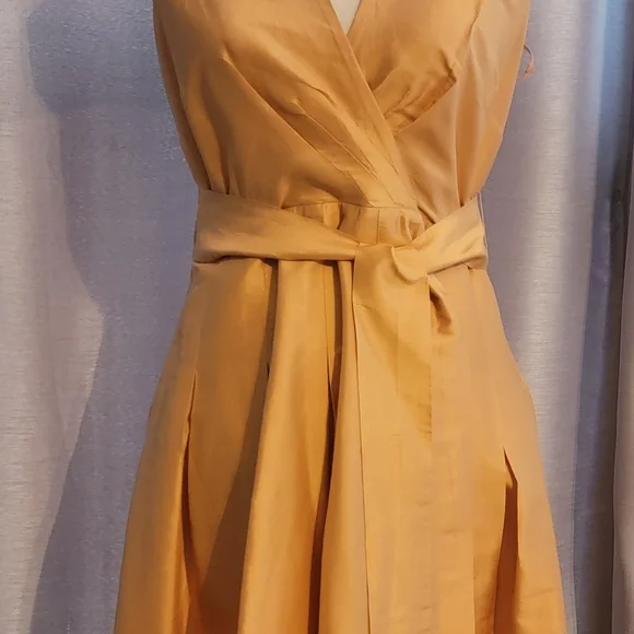 Anne Klein Mustard dress small 100% Silk - Picture 4 of 15